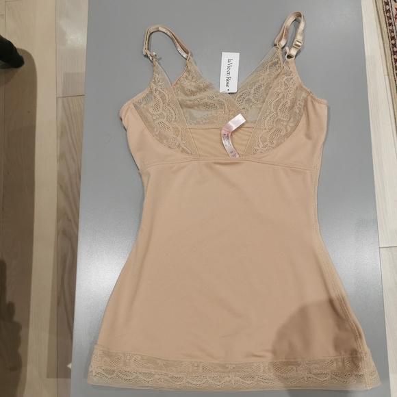 La Vie En Rose Nude beige Cami Control body shaper - Picture 2 of 4